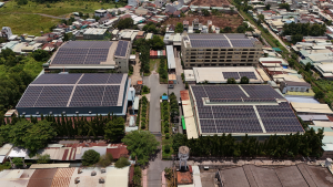 Đầu tư vào quang điện và giảm vĩnh viễn chi phí năng lượng 