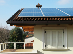 Vì sao lắp điện mặt trời phải xin phép?